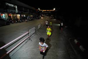 BIB: 
                            <button type="button" onclick="openModal(21794198)" class="btn btn-primary btn-sm float-right btn-popup" data-toggle="modal" data-target=".modal-high-quality">
                        <i class="fas fa-shopping-cart"></i> Add to Cart
                    </button>
                                            <button type="button" onclick="isThisMe(21794198, true)" class="btn btn-success btn-sm float-right btn-popup btn-isme hidden" data-toggle="tooltip" data-placement="bottom" title="นี่คือรูปของคุณใช่ไหม คลิกที่นี่เพื่อเอาเข้าอัลบั้ม">
                        <i class="fas fa-plus"></i> Add to album
                    </button>
                    <button type="button" onclick="isThisMe(21794198, false)" class="btn btn-warning btn-sm float-right btn-popup btn-isnotme hidden">
                        <i class="fas fa-ban"></i> Remove from album
                    </button>